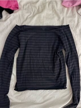 Brandy Melville Black Striped Off-Shoulder Long Sleeve Top